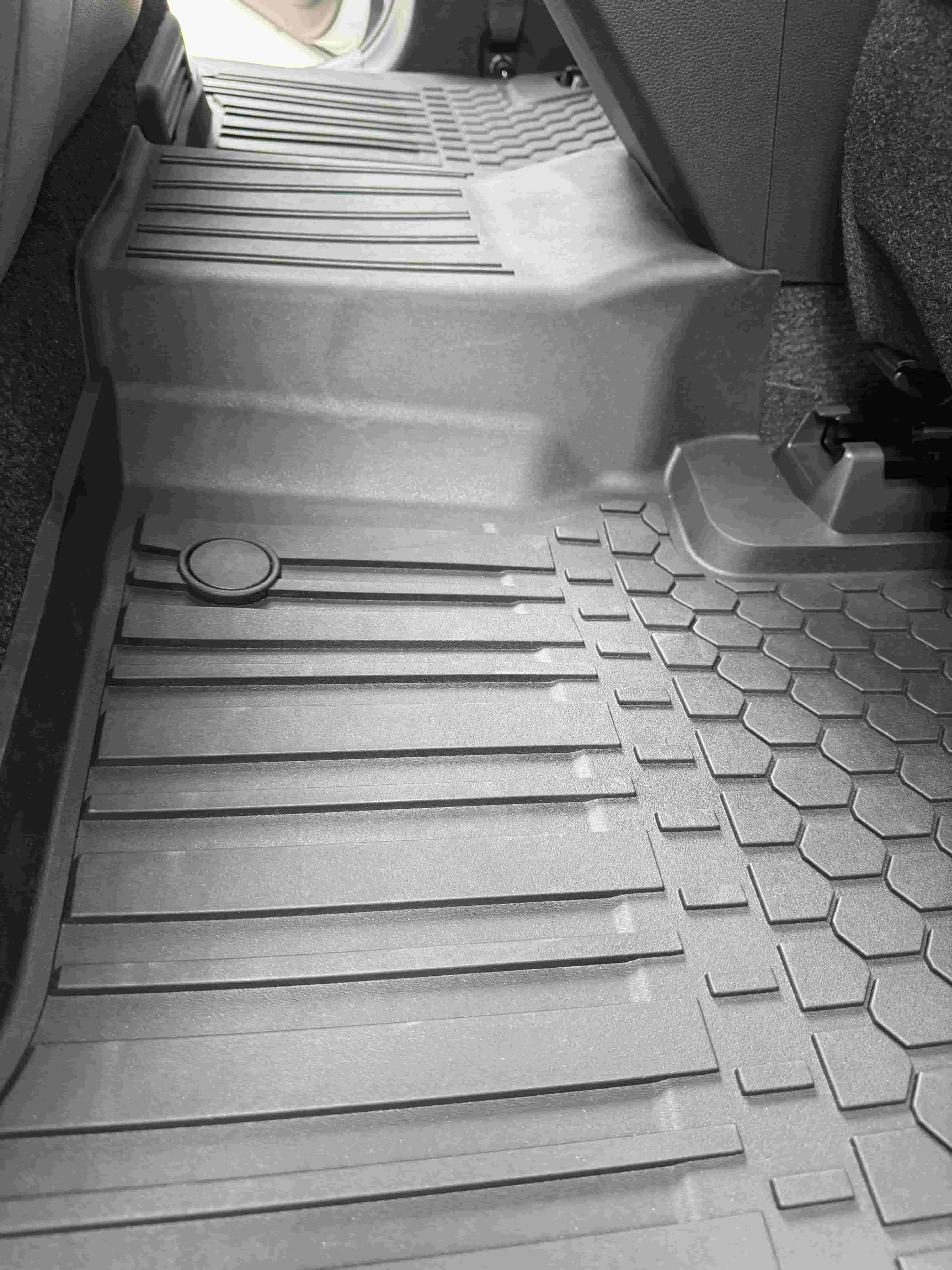 3W Floor Mats Fit Toyota Hilux 2020-Present  TPE